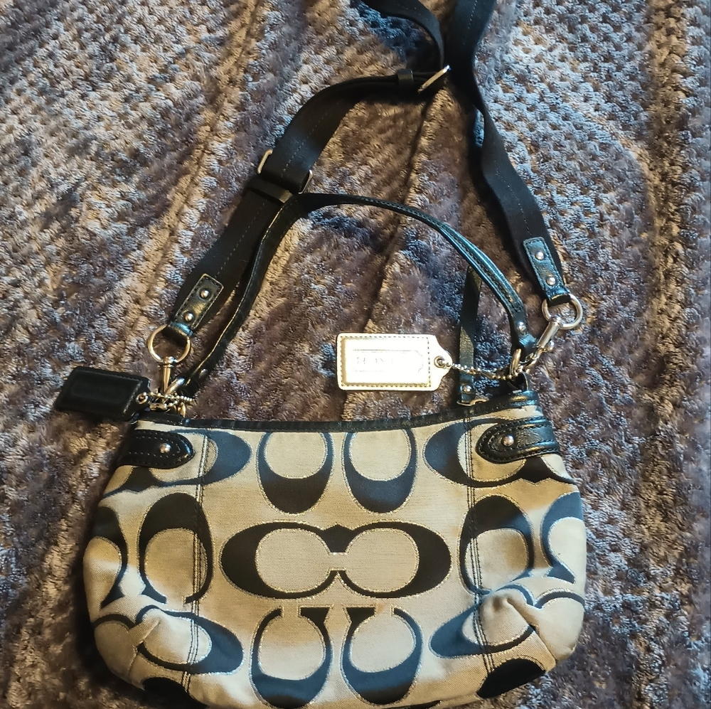 Coach Purse - Picture 2 of 6
